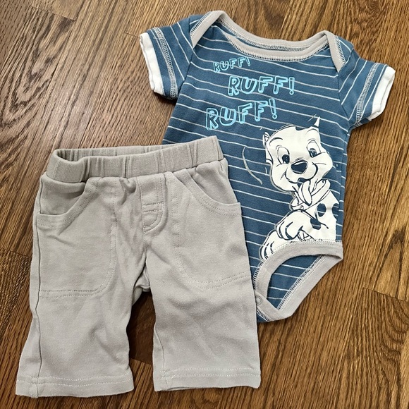 Disney Other - Disney 101 Dalmatians baby outfit, size 0-3 months